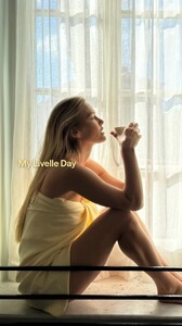 [2025.10.19] livelle_3747031625155495248.jpg