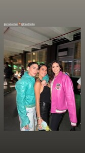 [2025.10.19] nina_3746874530041064184.jpg