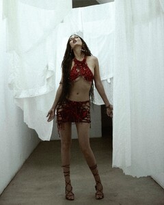 [2025.10.21] galore_568643503_18532218865034810_8533568715513381386_n.jpg