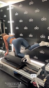 [2025.10.22] carmellarose_3749147380462646887.jpg