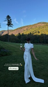 [2025.10.24] carmellarose_3750695225439459354.jpg