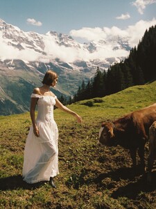 [2025.10.24] carmellarose_569045203_18542469154035727_4326505207981190984_n.jpg