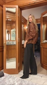 [2025.10.24] katelove_DQMpoy4jTer.jpg