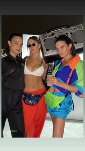 [2025.10.24] sarasampaio_3751045280600000927.jpg