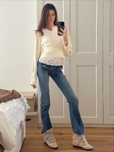 [2025.10.26] celinebethmann_570869837_18366342340158308_8001558178699881113_n.jpg