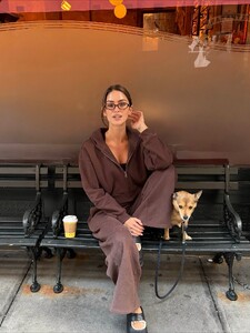 [2025.10.26] msgigiparis_571278221_18531405853007726_1249774409776721974_n.jpg