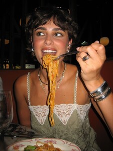 [2025.10.26] stonefruit_566076417_17893989336345804_7981028906118537196_n.jpg