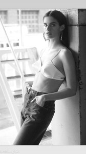 [2025.10.27] sarasampaio_3752756720016790089.jpg