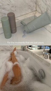 [2025.10.28] livelle_3753507533198496199.jpg