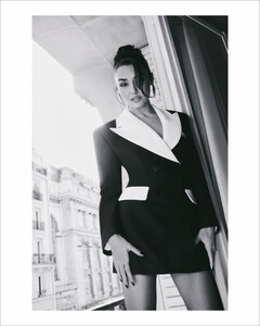 [2025.10.28] nocturne_574176780_18539428324026165_1080833645013724743_n.jpg