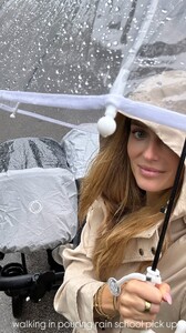 [2025.10.10] katelove_3740620318445565553.jpg