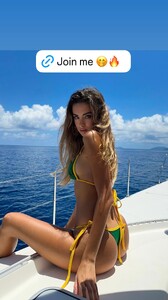 [2025.10.10] lizkovalenkoo_3740502778537121518.jpg