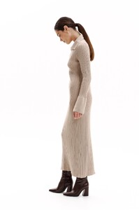 2412_6-1198x1798w (1).jpg