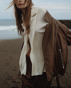 360 photog'sIG 110 posted 20230526 by Tatyana Kudryashova.jpg