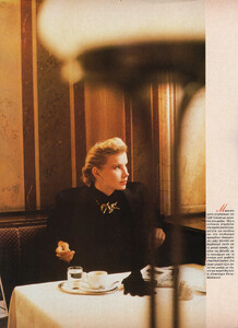 38-MARIECLAIREGR-Feb-1990-m.LaurenceVanhaeverbeke-ph.FrancoiseHalard.jpg