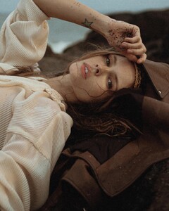 395 photog'sIG 120 posted 20230526 by Tatyana Kudryashova.jpg