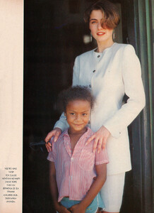 45-MARIECLAIREGR-Apr-1990-m.BeckyThomas-ph.TakisDiamantopoulos.jpg