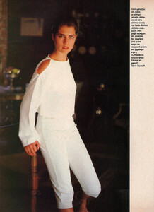 60-MARIECLAIREGR-Mar-1990-m.BeckyThomas-ph.HarrisChristopoulos.jpg