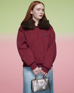 652468577_prada-photo-dp33kywdyii-20251016_160608_563954770.jpg