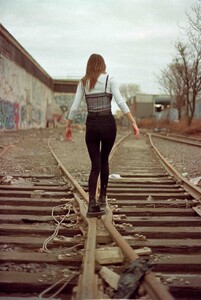 AReed - MomoMag - The Fool Am I -  18.jpg