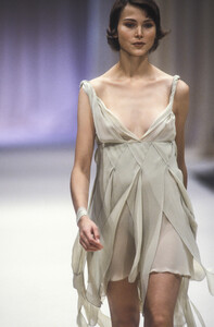 Alberta Ferretti 1994 Women RTW 134.jpg