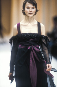 Alberta Ferretti 1994 Women RTW 159.jpg