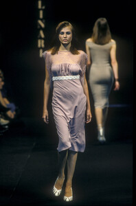 Anna Molinari 1998 Women RTW 23.jpg