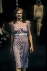 Anna Molinari 1998 Women RTW 26.jpg