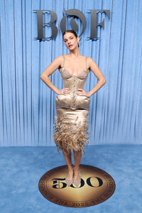 Barbara Palvin - Vogue [2025.10.06] PLS_6824_swZnKuMM_20251005013051.jpg