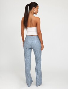 CBellotti - TigerMist - EMERSYNPANT2878_f7b0f7e5-0ce2-43f0-aded-597d22dce734.jpg