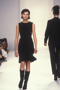 Calvin Klein 1995 Women RTW 16.jpg
