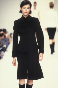 Calvin Klein 1995 Women RTW 64.jpg