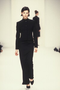 Calvin Klein 1995 Women RTW 71.jpg