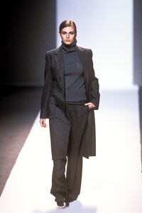 Celine 1998 Women RTW 28.jpg