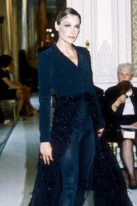Chanel 1996 Haute Couture 141.jpg