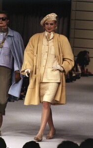 ChanelFW1985.jpg