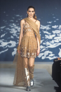 Chloe 1996 Women RTW 113.jpg