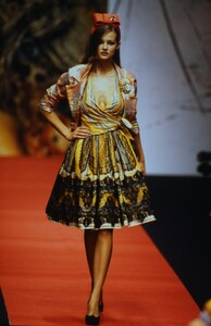 Christian Lacroix Spring 1996 (2).jpg