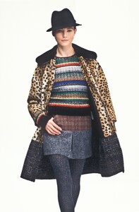 Dolce Gabbana 1994 Women RTW 1.jpg