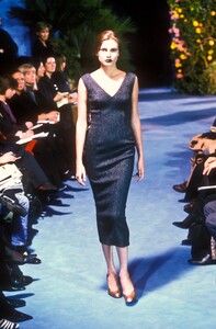 Dolce Gabbana 1998 Women RTW 9.jpg