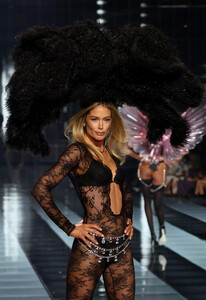 Doutzen_Kroes (4501).jpg