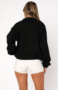 EVenz - WFox - Don't Look Now Zip Front Sweater Black_psrGrAAo.jpg