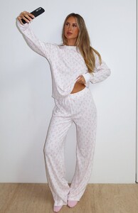 EVenz - WFox - STAYING_SNUG_LONG_SLEEVE_PYJAMA_SET_05.12_24_1.jpg