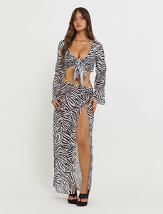 EllaC - TMist - TM15778_AYESHA_SKIRT_ZEBRA_1_a3515de7-373e-4714.jpg