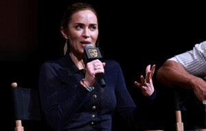 Emily_Blunt_at____The_Smashing_Machine____BAFTA_Screening_in_NY_10-02-20250003.jpg