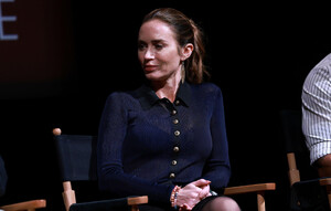 Emily_Blunt_at____The_Smashing_Machine____BAFTA_Screening_in_NY_10-02-20250005.jpg