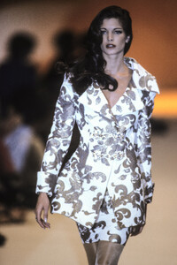 Genny FW 1992 113.jpg