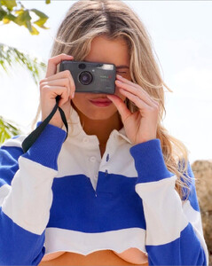 Hailey Clauson - Sports Illustrated Swimsuit [2022.02.16].jpg