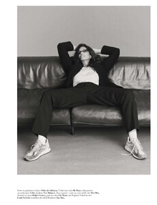 Harpers Bazaar France November 2025 C_4.jpg