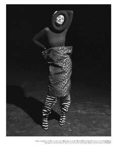 Harpers Bazaar France November 2025 L_2.jpg